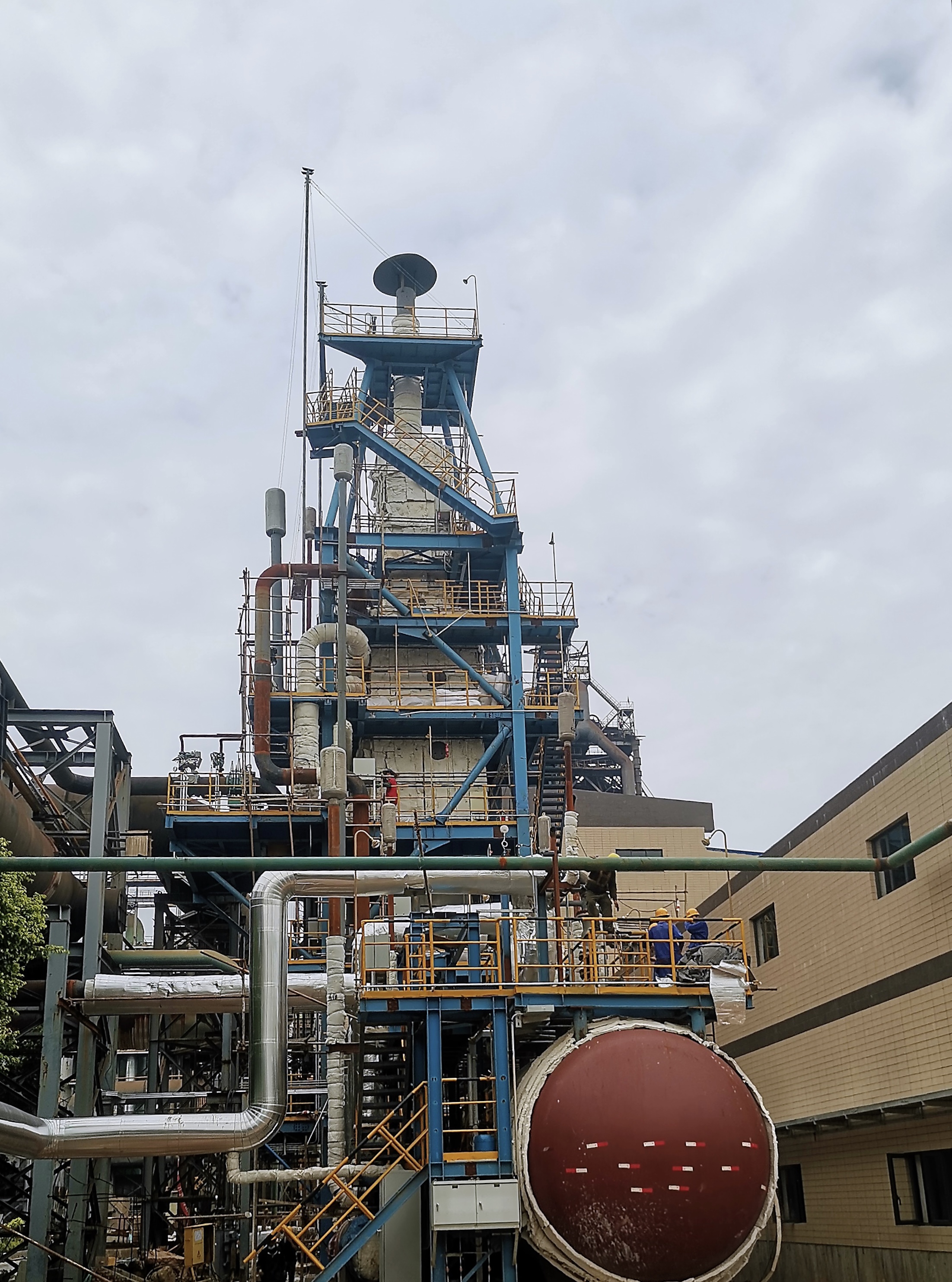 18MW低溫余熱發(fā)電工程蒸汽過熱爐項(xiàng)目開車成功